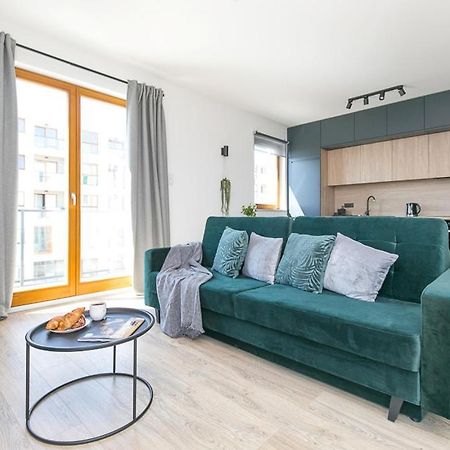 그단스크 Apartament Black Zajezdnia Wrzeszcz 아파트 외부 사진